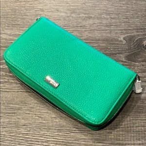 Thirty-One All About the Benjamins Wallet